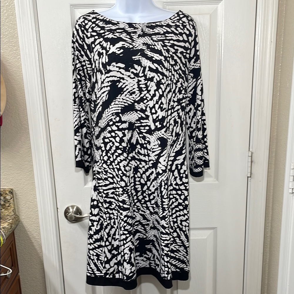 Calvin Klein Black and White Patterned Women's Dress-Size 6